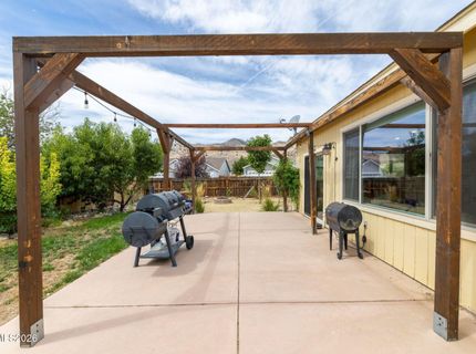 209 Crown Point Drive, Dayton, NV 89403 Photo