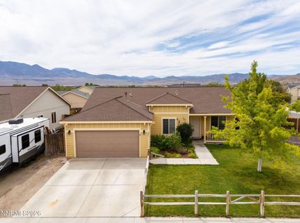 209 Crown Point Drive, Dayton, NV 89403 Photo