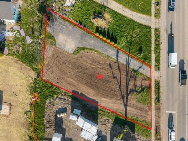 836 PLANK ROAD, Menasha, WI 54952
