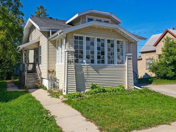 200 OAK STREET, Green Bay, WI 54303
