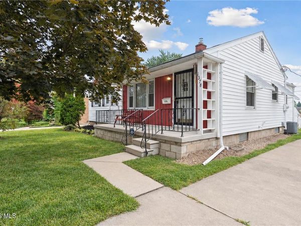 1378 June Drive, Maumee, OH 43537