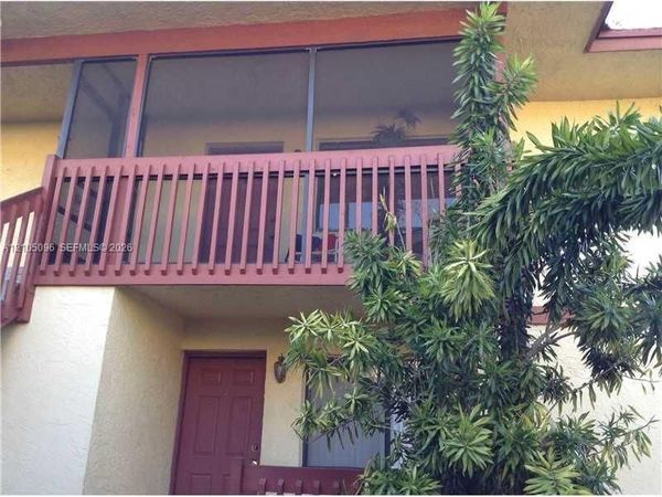 2058 NW 43rd Ter , Unit 8, Lauderhill, FL 33313