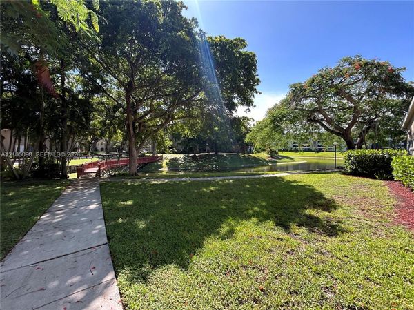 1780 Palm Cove Blvd , Unit 6-305, Delray Beach, FL 33445