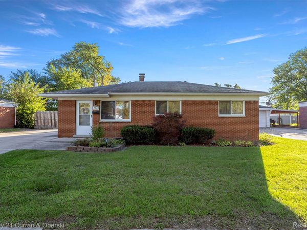 7130 N Beech Daly Road, Dearborn Heights, Mi 48127