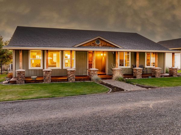 5097 SE Iowa Avenue, Prineville, OR 97754