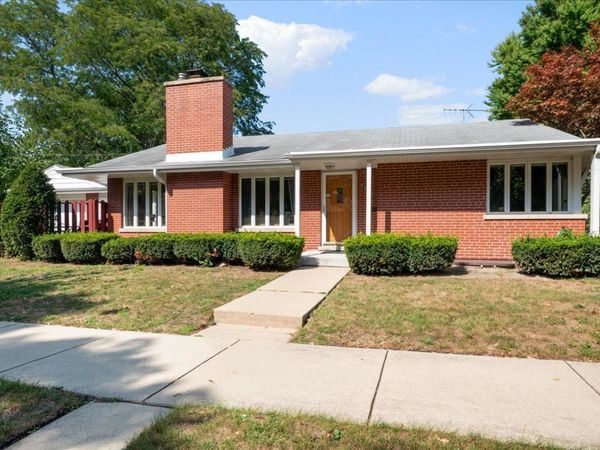 3902 Greenleaf Street , Skokie, IL 60076