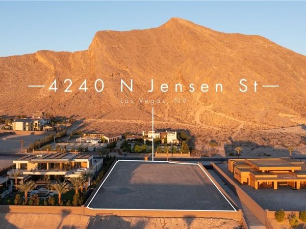 4240 N Jensen Street , Las Vegas, NV 89129