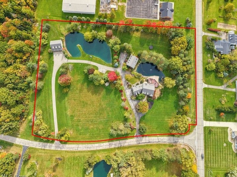 11205 Hampton Ridge Drive, Chardon, OH 44024 Photo 48