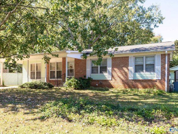 3209 Sweetbriar Road, Huntsville, AL 35810