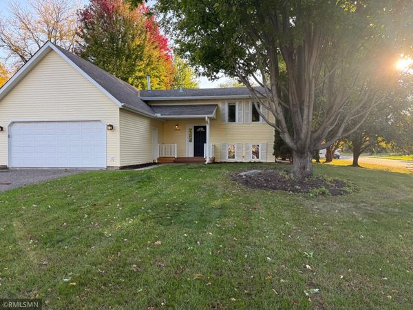 3888 Gibraltar Trail , Eagan, MN 55123