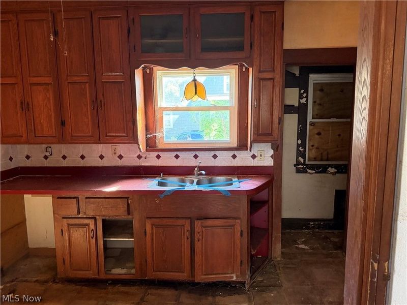 269 E 150th Street, Cleveland, OH 44110 Photo 12