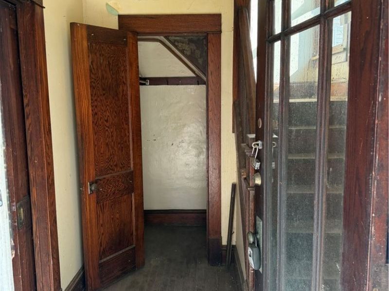 269 E 150th Street, Cleveland, OH 44110 Photo 8