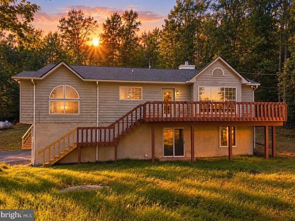 470 MOONRIDGE LANE, HARPERS FERRY, WV 25425