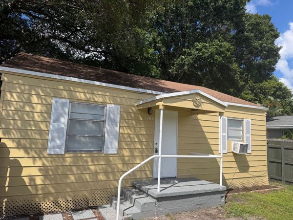 1409 NE 5th Terrace, Fort Lauderdale, FL 33304