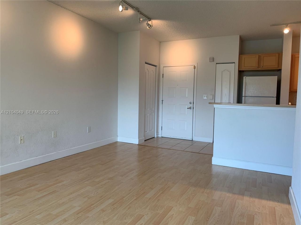 6001 SW 70th St , Unit 654, South Miami, FL 33143 Photo