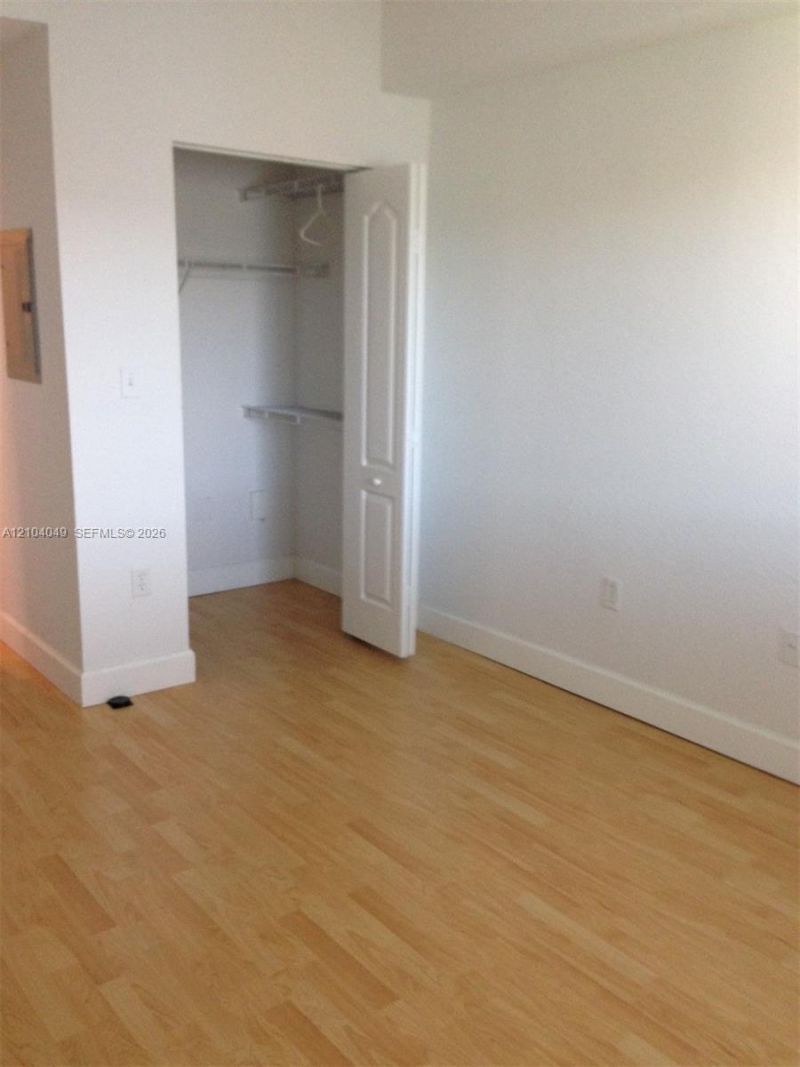 6001 SW 70th St , Unit 654, South Miami, FL 33143 Photo