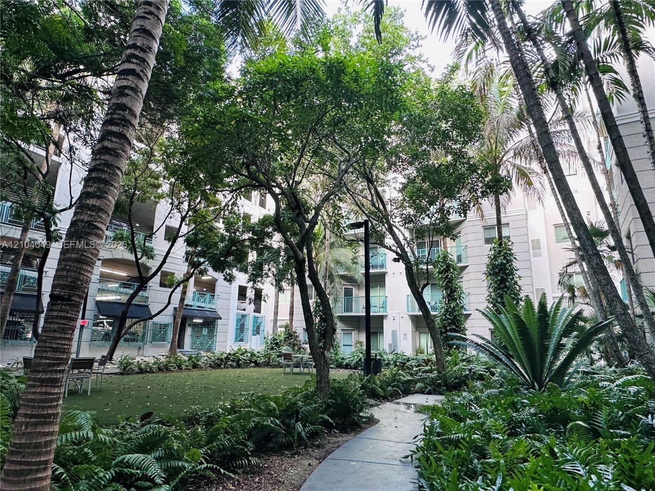 6001 SW 70th St , Unit 654, South Miami, FL 33143 Photo