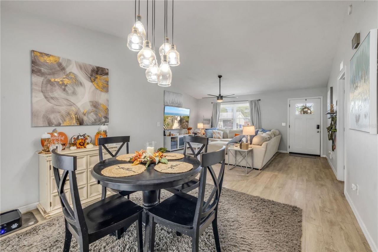 3426 Yule Tree Drive , Edgewater, FL 32141 Photo