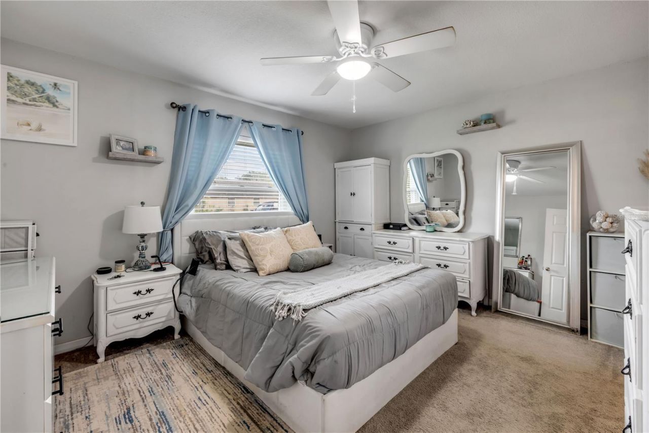 3426 Yule Tree Drive , Edgewater, FL 32141 Photo