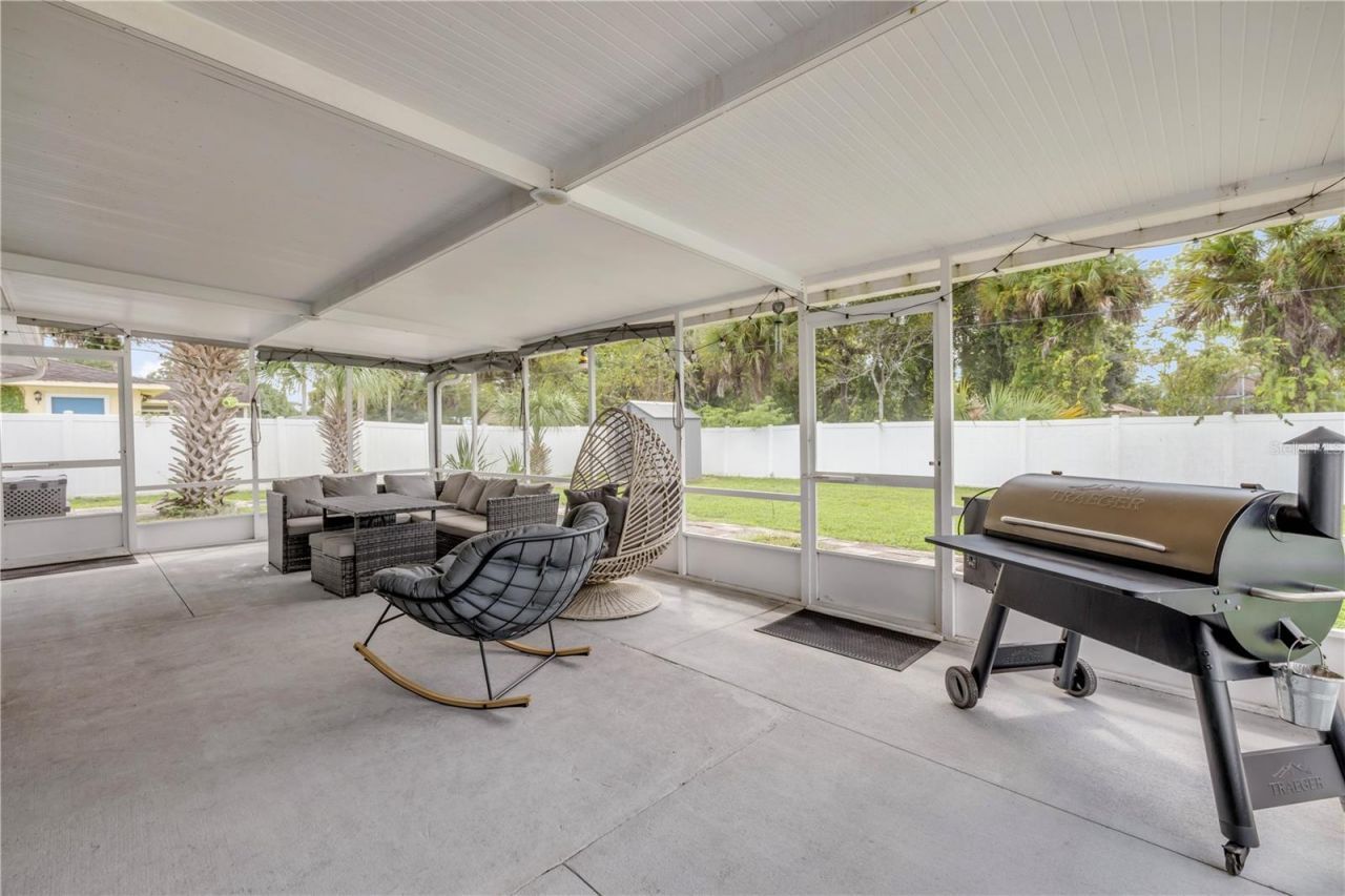 3426 Yule Tree Drive , Edgewater, FL 32141 Photo