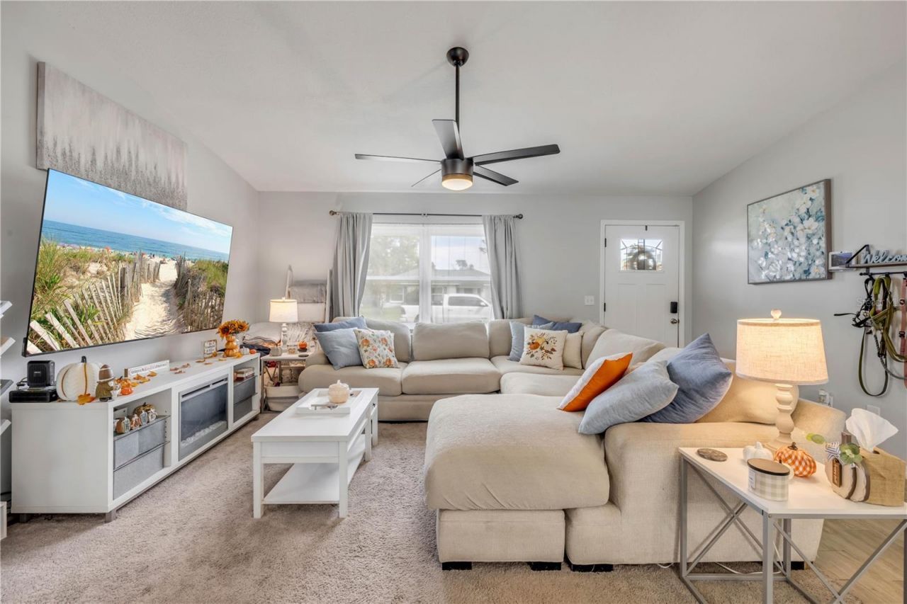 3426 Yule Tree Drive , Edgewater, FL 32141 Photo