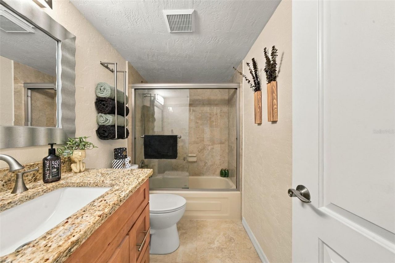 3613 Edgewater Drive , Sebring, FL 33872 Photo
