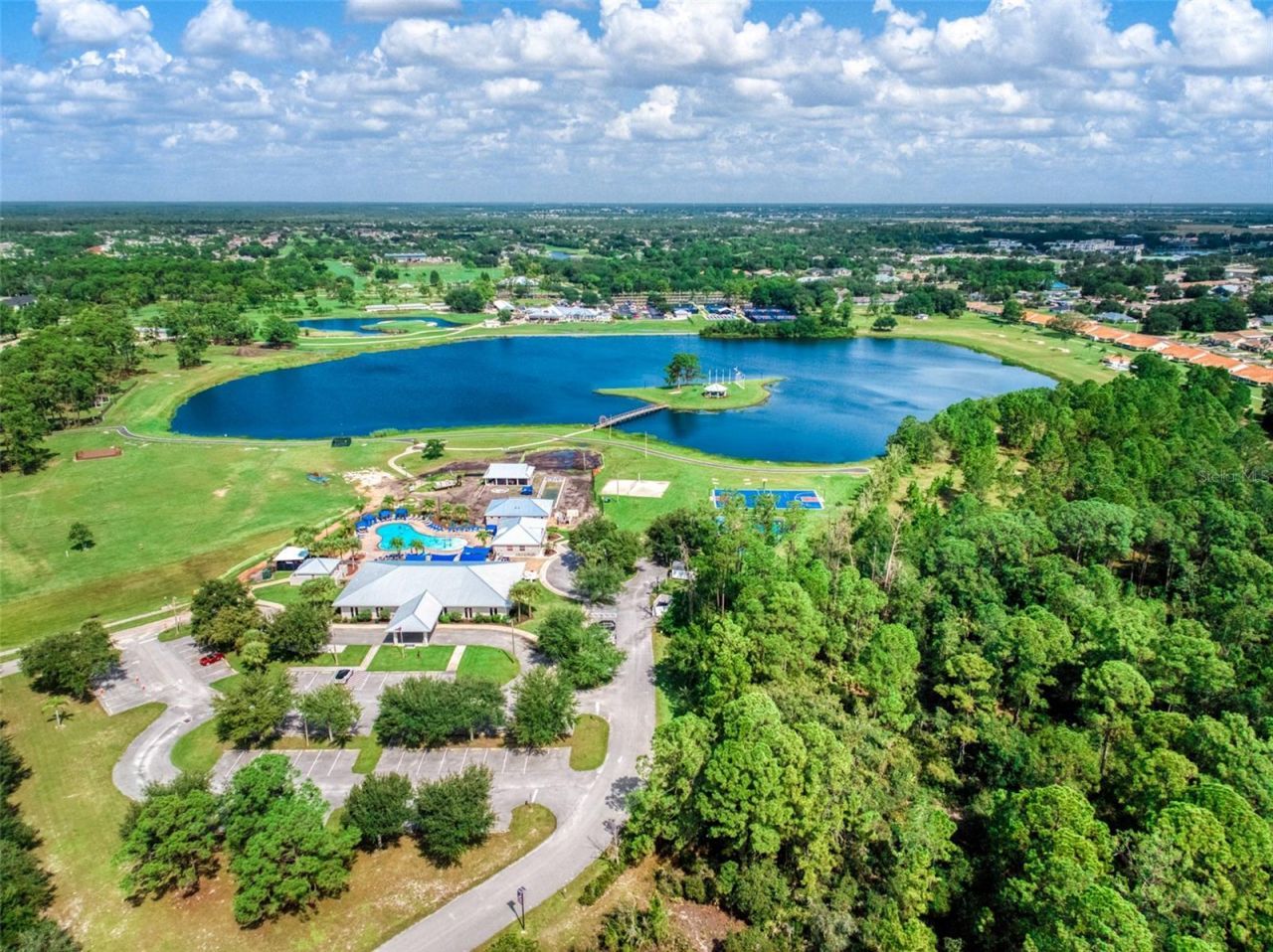 3613 Edgewater Drive , Sebring, FL 33872 Photo