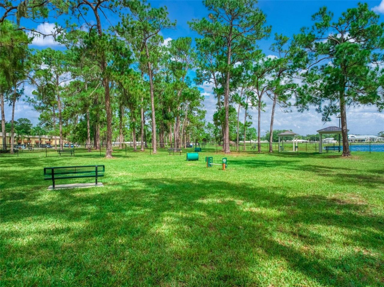 3613 Edgewater Drive , Sebring, FL 33872 Photo