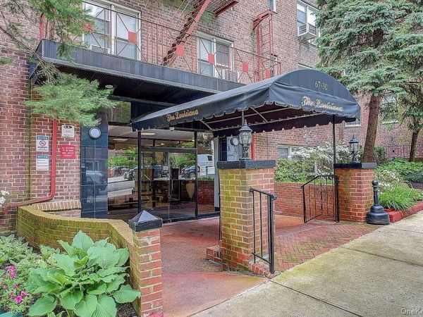 67-30 Clyde Street , Unit 4P, Forest Hills, NY 11375