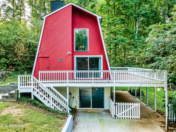 10810 Carmichael Rd, Knoxville, TN 37932