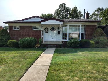 5454 Cranbrook Street , Dearborn Heights, Mi 48125
