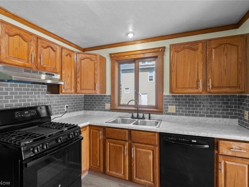160 Claremont Avenue NW, Canton, OH 44708 Photo 11