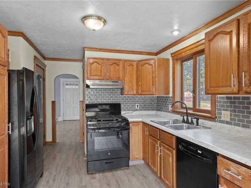 160 Claremont Avenue NW, Canton, OH 44708 Photo 13