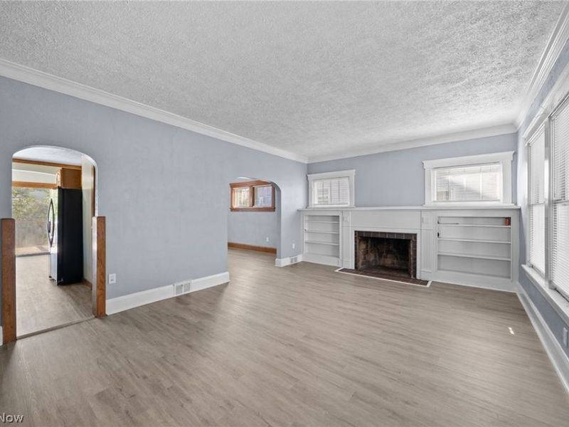 160 Claremont Avenue NW, Canton, OH 44708 Photo 4