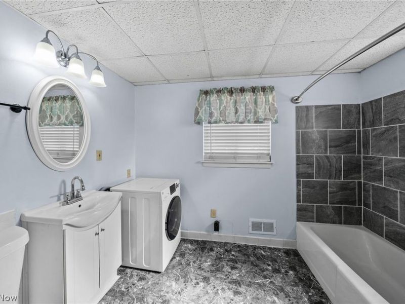 160 Claremont Avenue NW, Canton, OH 44708 Photo 9