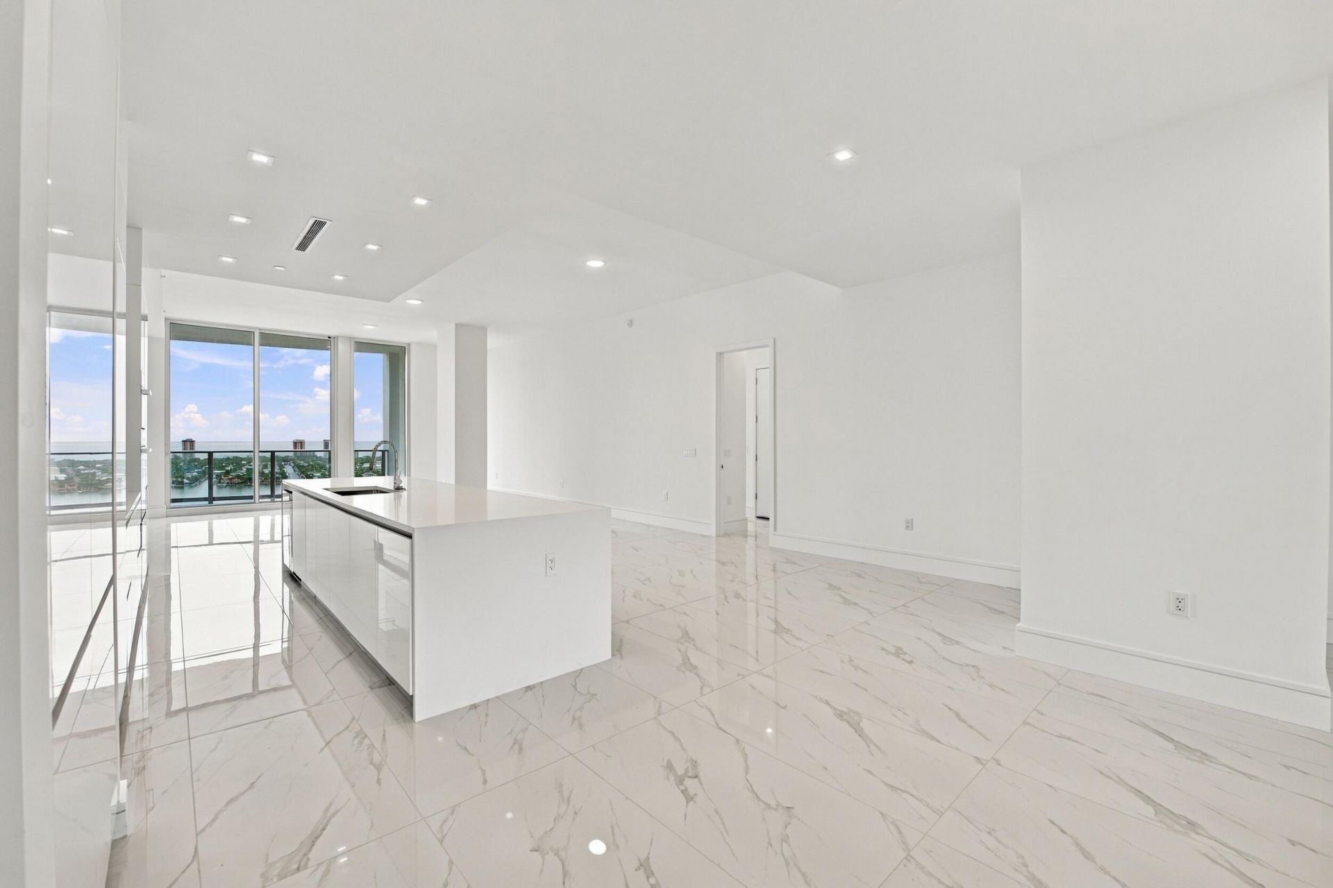 220 Lake Shore Drive, Unit 2306, West Palm Beach, FL 33403 Photo