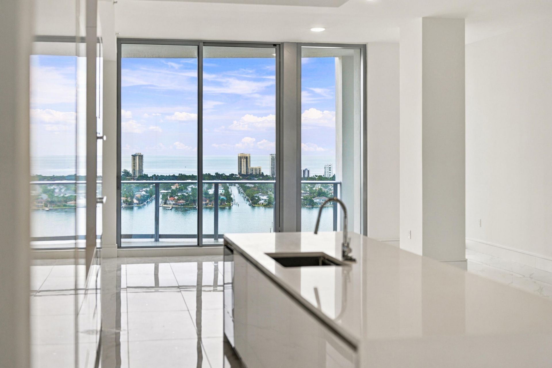 220 Lake Shore Drive, Unit 2306, West Palm Beach, FL 33403 Photo