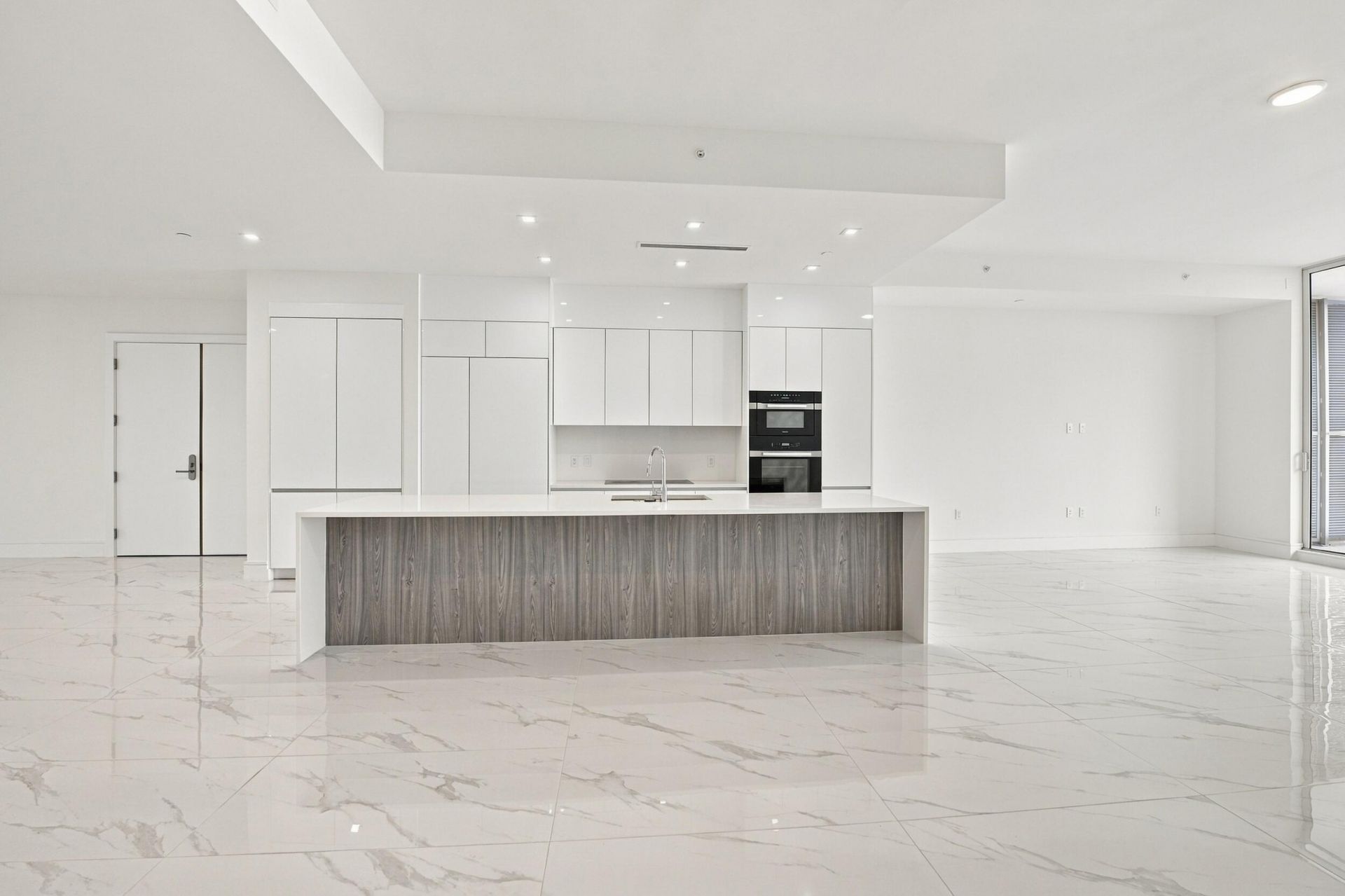 220 Lake Shore Drive, Unit 2306, West Palm Beach, FL 33403 Photo