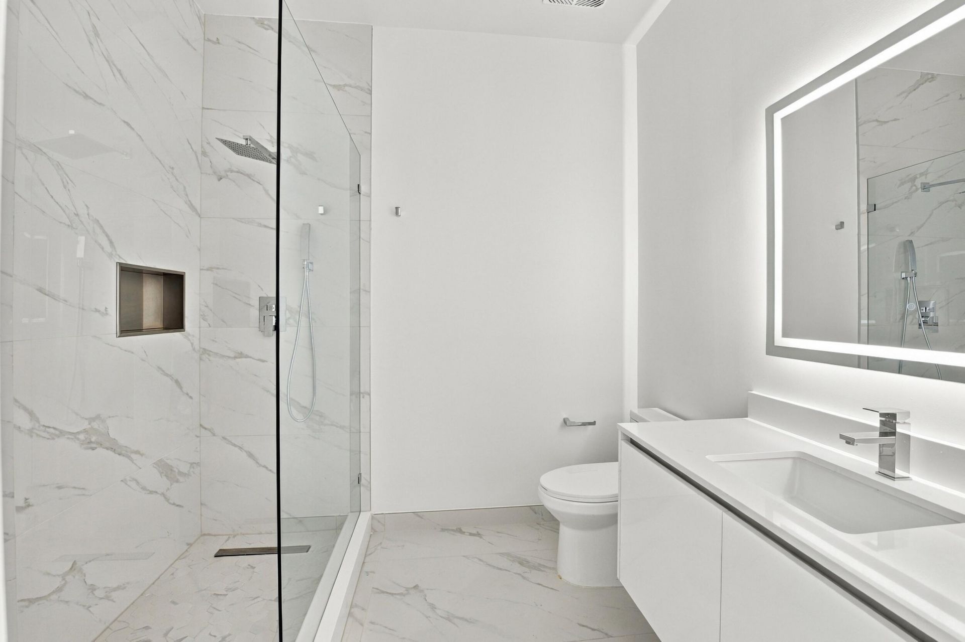 220 Lake Shore Drive, Unit 2306, West Palm Beach, FL 33403 Photo