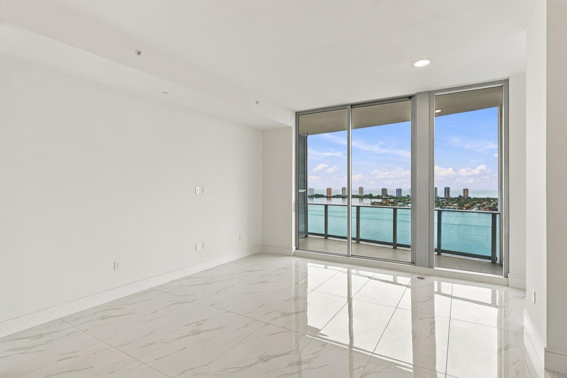 220 Lake Shore Drive, Unit 2306, West Palm Beach, FL 33403 Photo