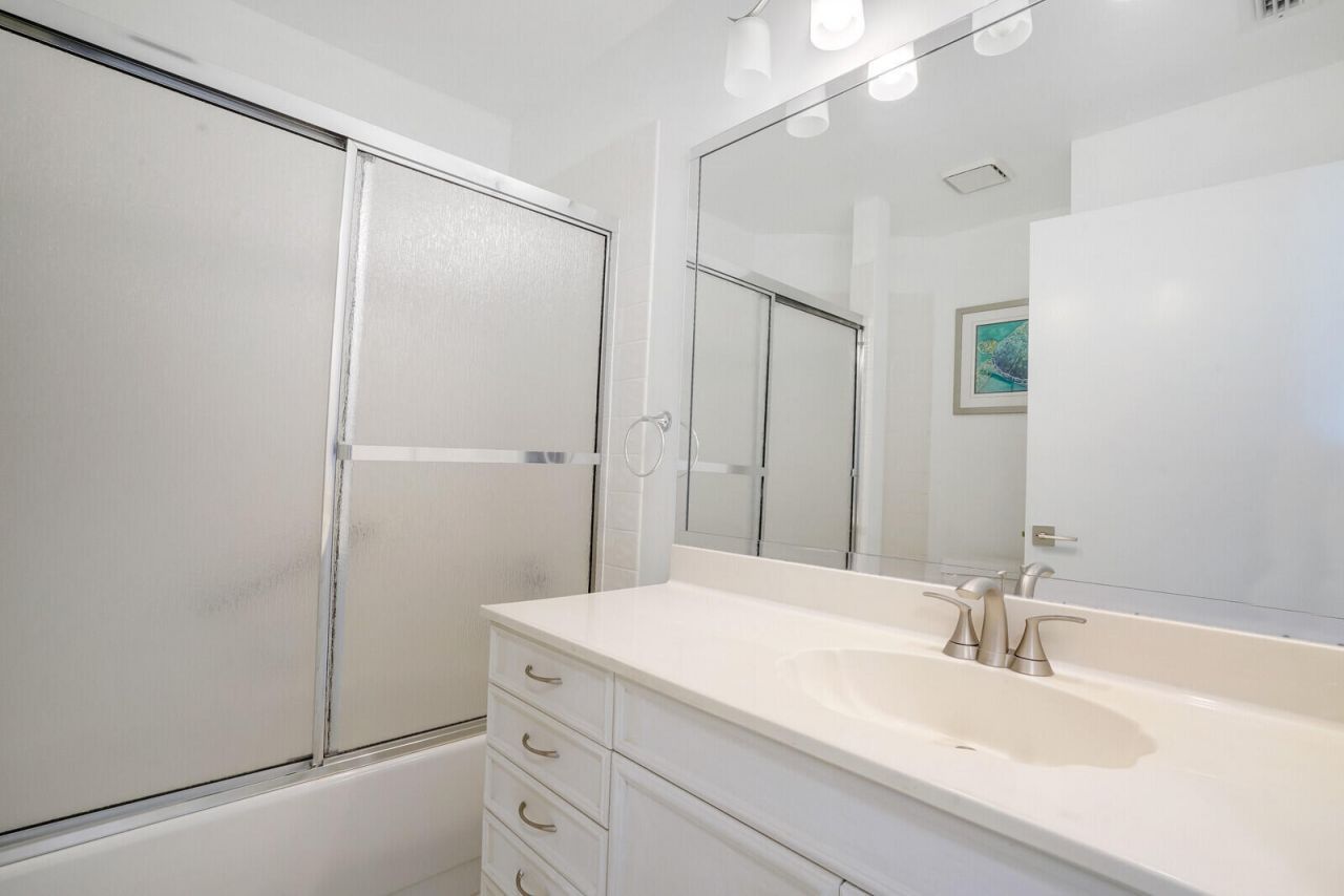 7235 Sweetbay Court, Boynton Beach, FL 33472 Photo