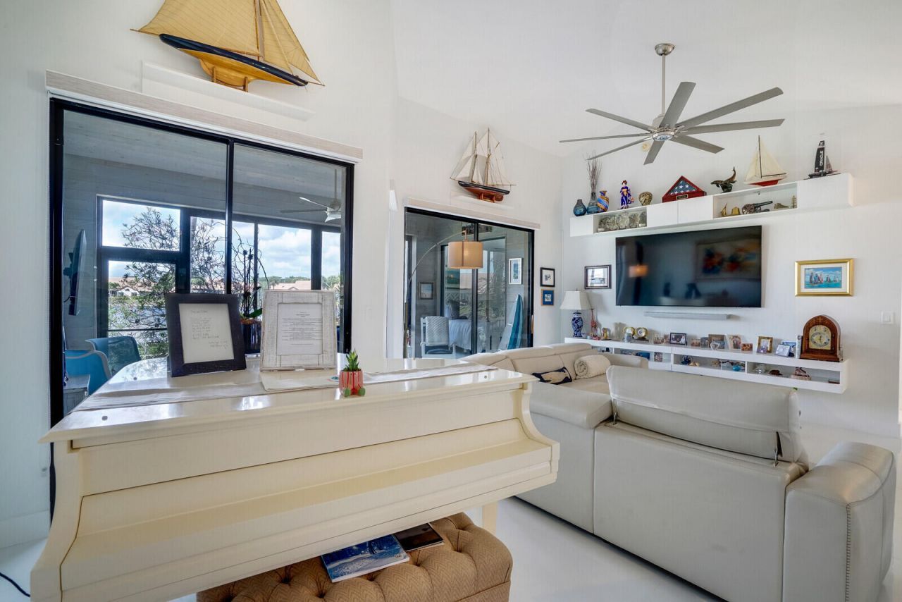7235 Sweetbay Court, Boynton Beach, FL 33472 Photo