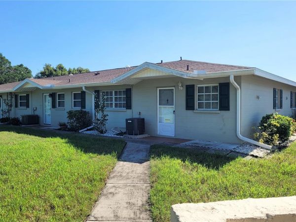2609 GOLF COURSE DRIVE , Unit 403, SARASOTA, FL 34234