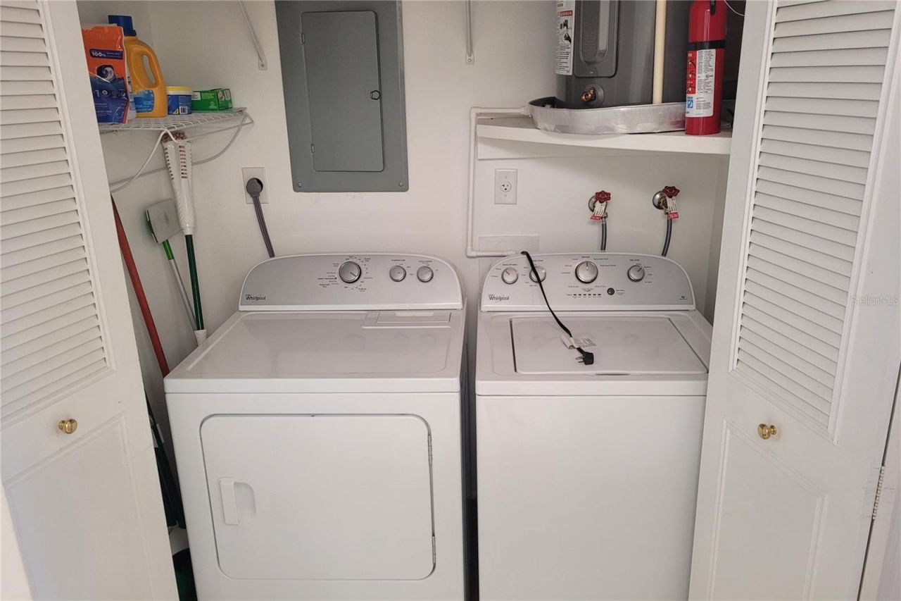 2609 Golf Course Drive , Unit 403, Sarasota, FL 34234 Photo