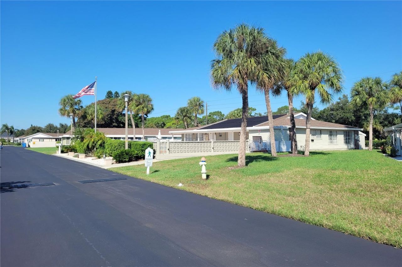 2609 Golf Course Drive , Unit 403, Sarasota, FL 34234 Photo