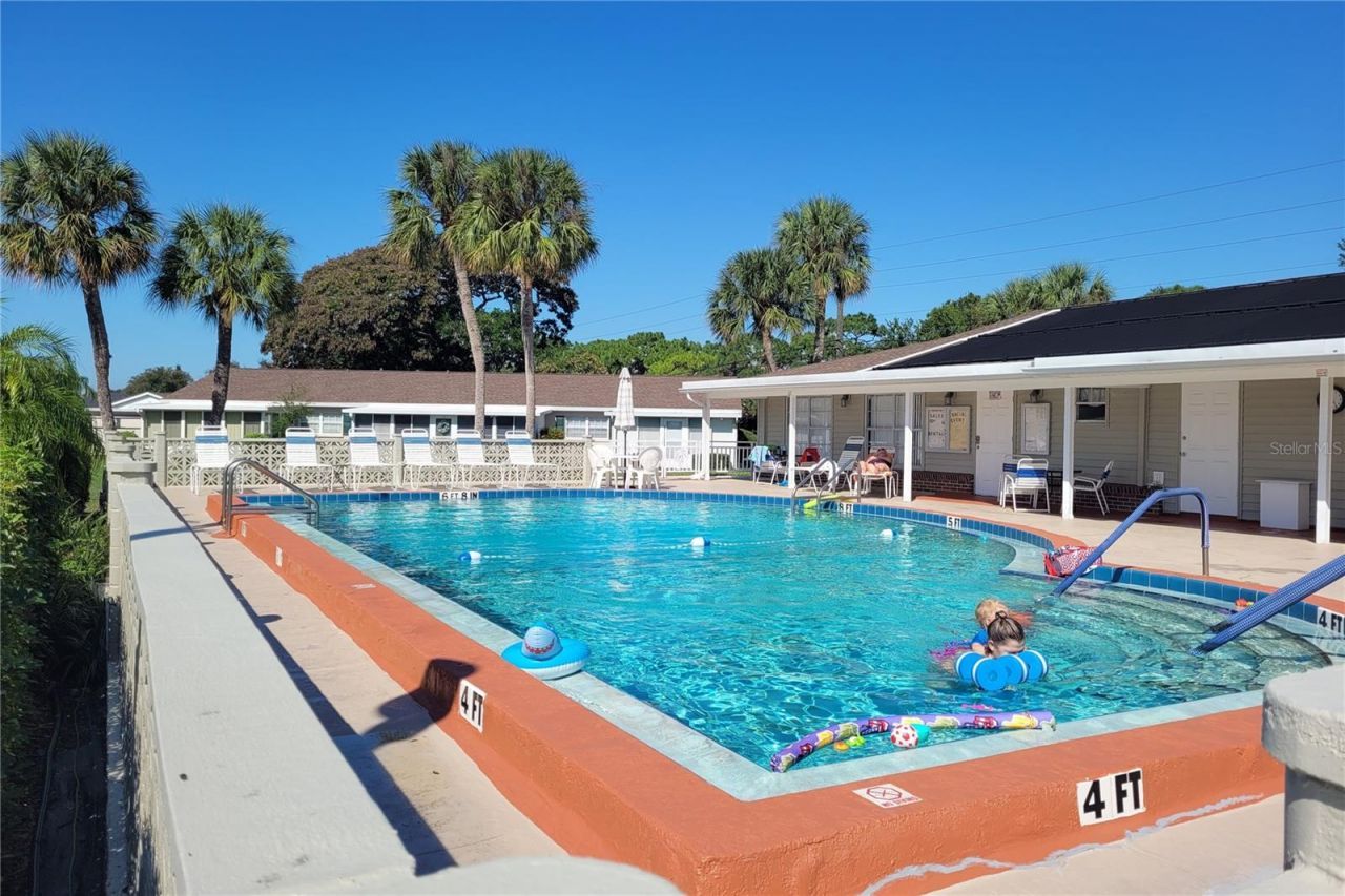 2609 Golf Course Drive , Unit 403, Sarasota, FL 34234 Photo