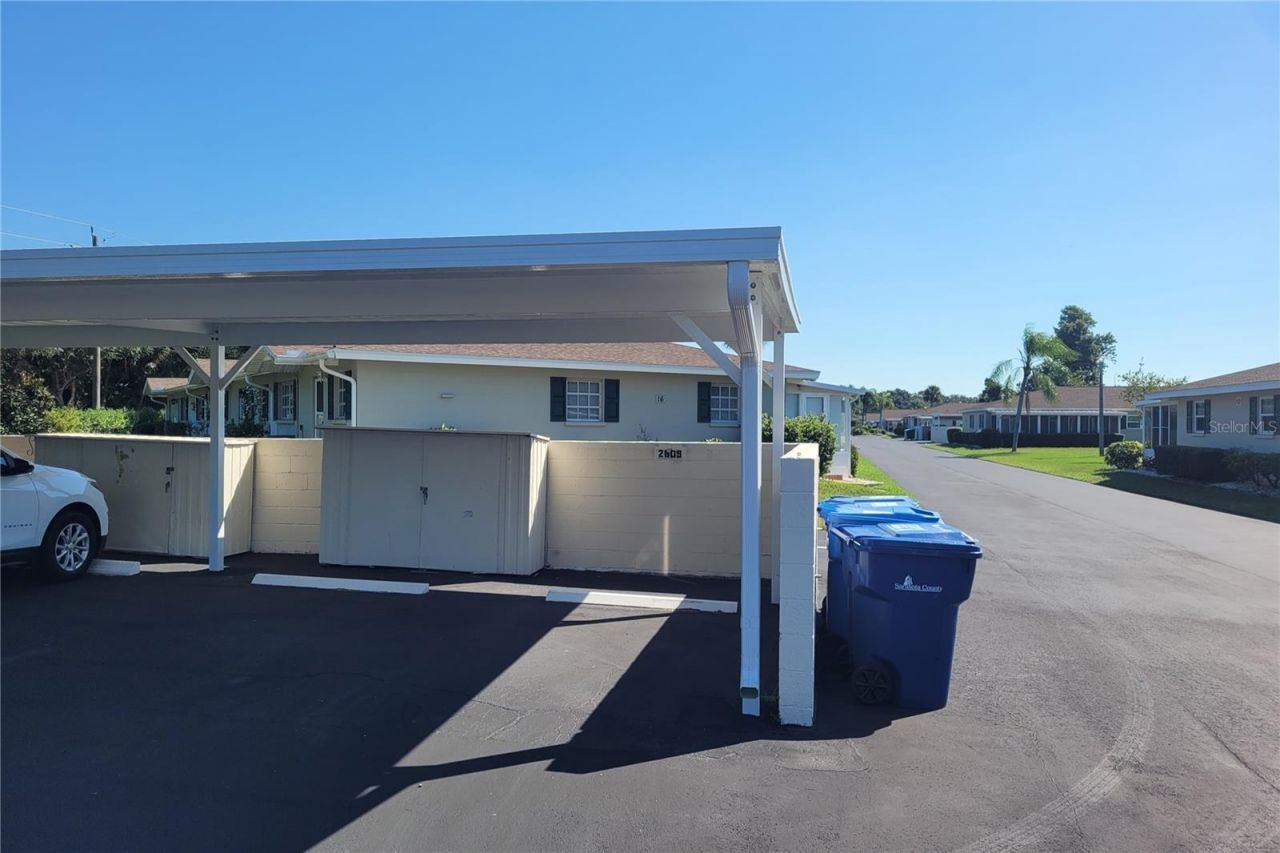 2609 Golf Course Drive , Unit 403, Sarasota, FL 34234 Photo
