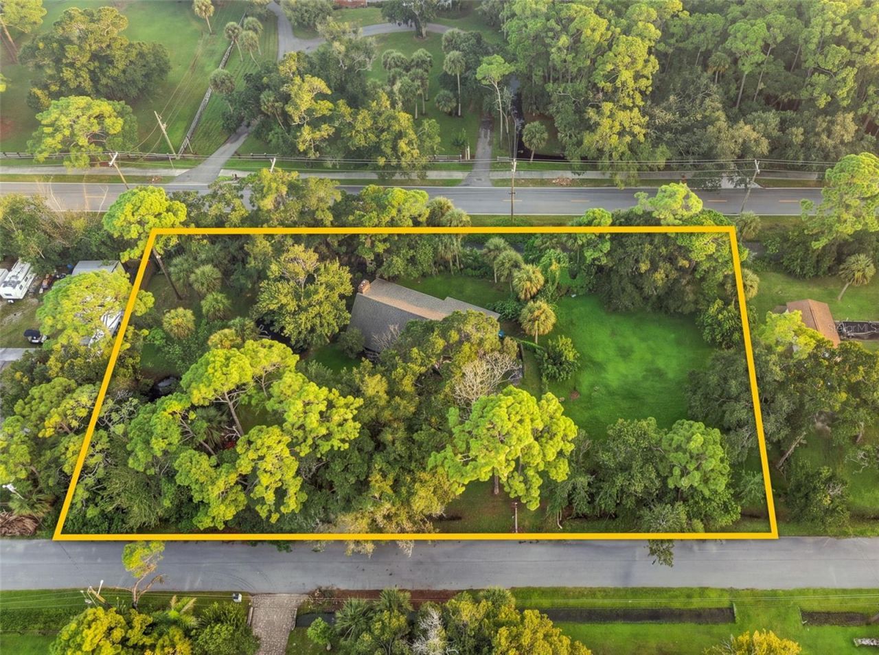 4295 Lakeridge Drive , Melbourne, FL 32934 Photo