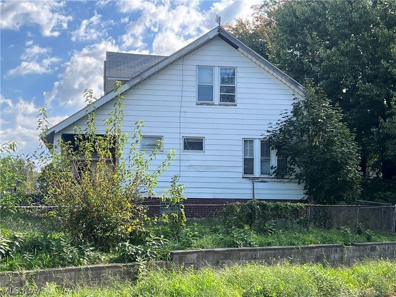 11510 Shadeland Avenue, Cleveland, OH 44108 Photo 30