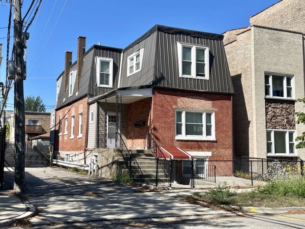 3032 S Wells Street, Chicago, IL 60616